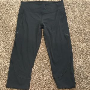 Lululemon Gray Crop Leggings